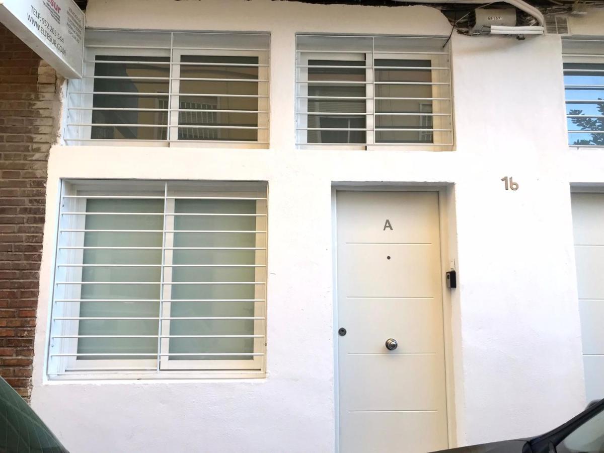 Munilla & Beach By Ele Apartments Malaga Exterior photo